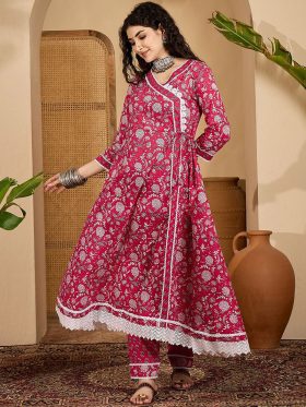Women Floral printed Pure Cotton A-Line kurta With Trousers & Dupatta