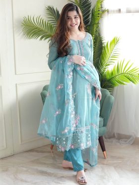 Women Ethnic Motifs Embroidered Regular Thread Work Kurta with Trousers & With Dupatta